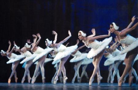 Imagen La danza aparece en escena sobre las tablas del Teatro Juan Bravo con el prestigioso Ballet Nacional de Cuba